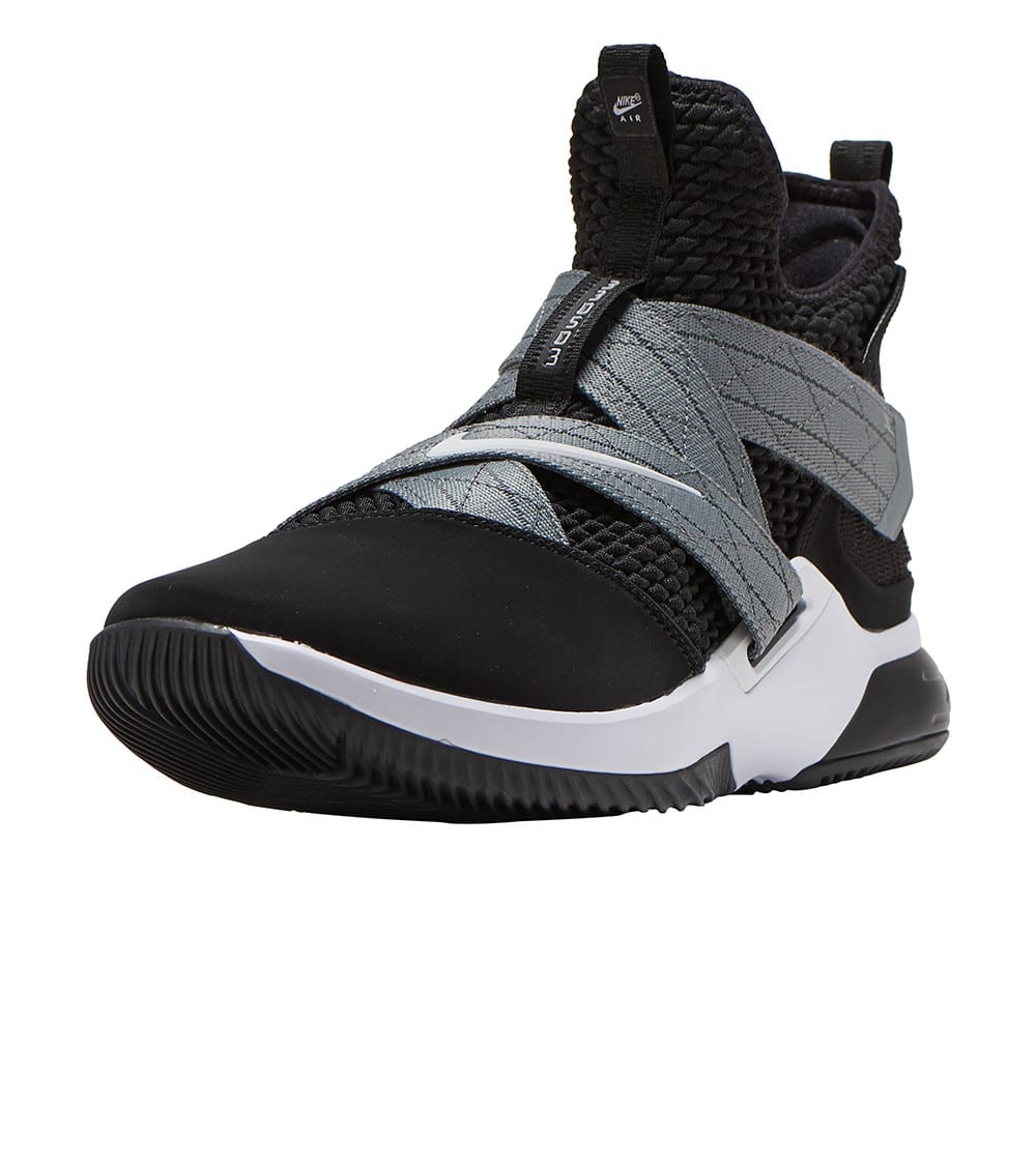 lebron soldier 12 sfg black and white