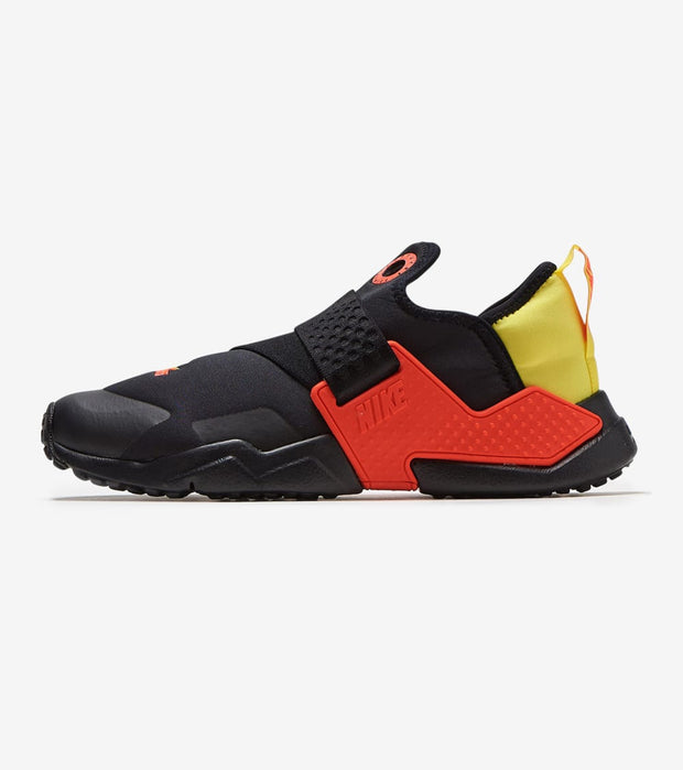 red nike huarache extreme