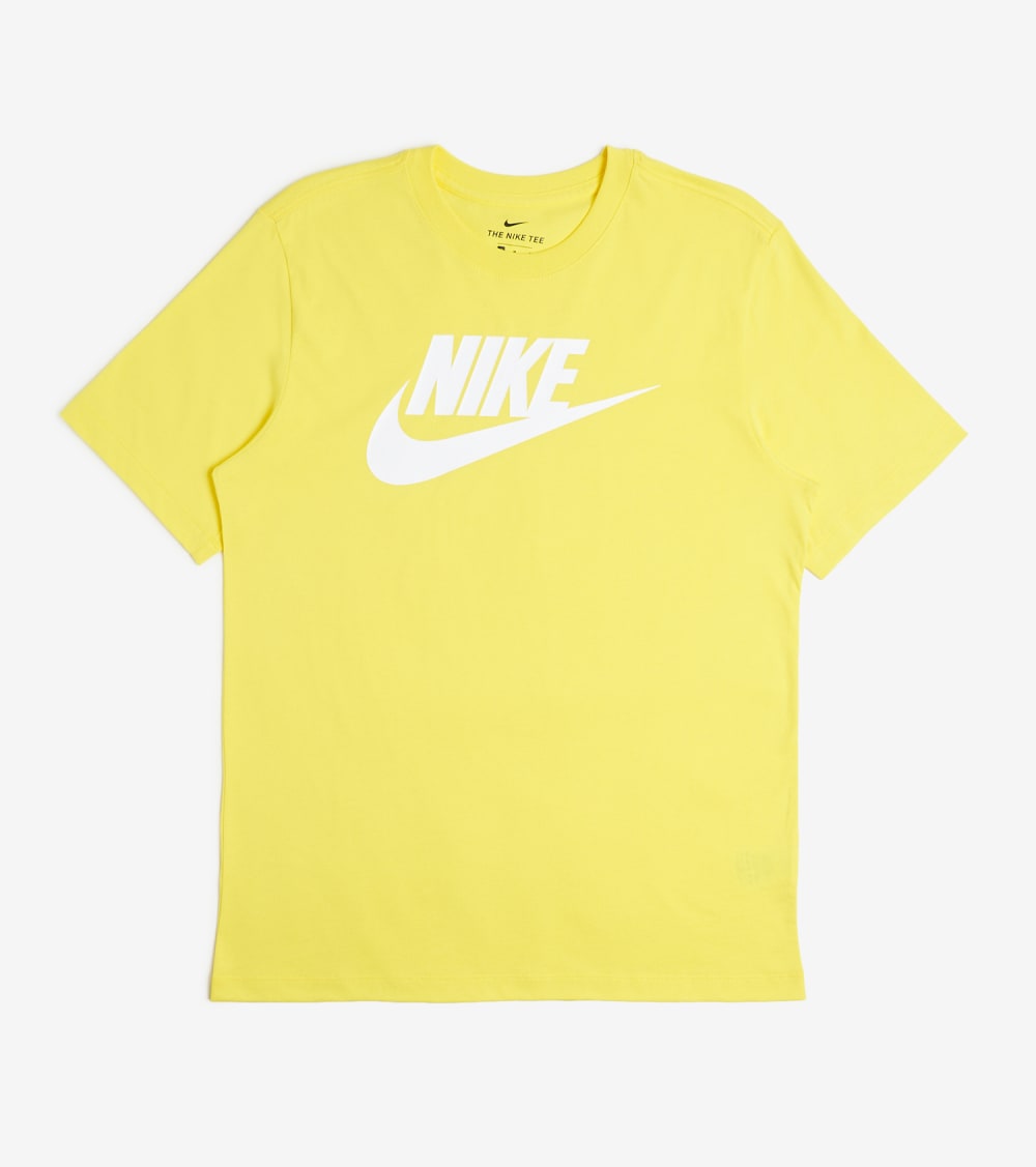 yellow nike t shirt