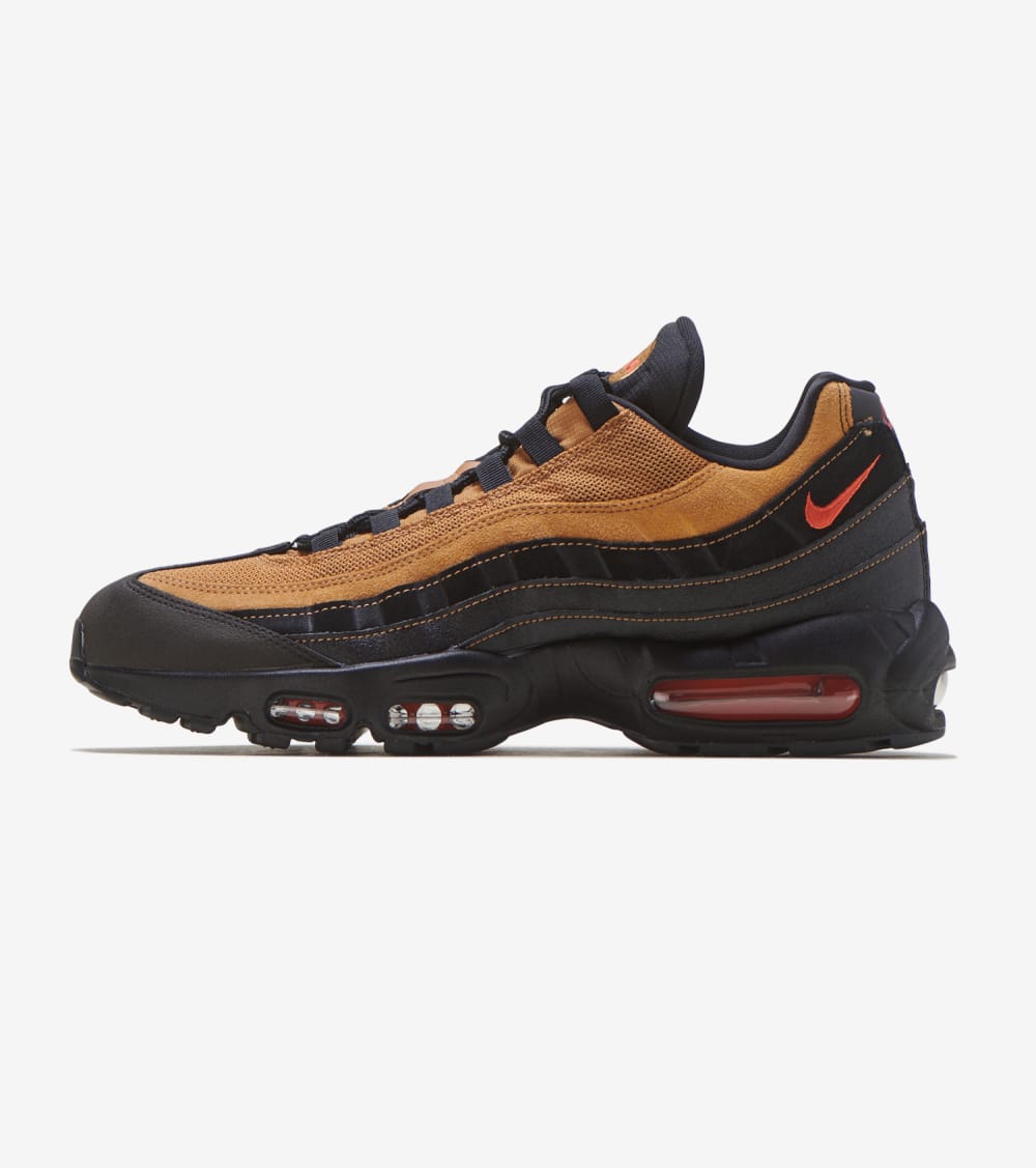 Nike Air Max 95 Essential Shoes in 