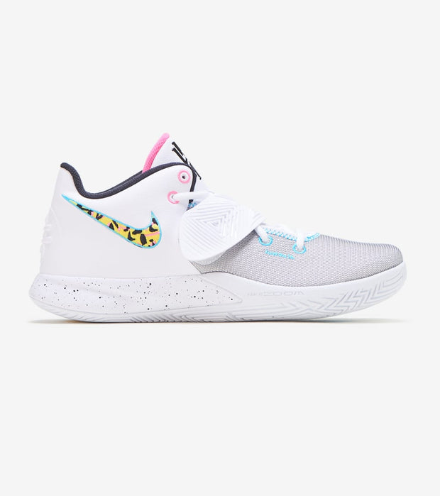 kyrie flytrap all white