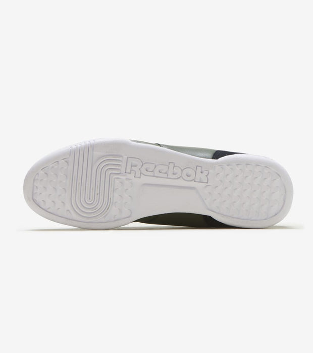 reebok workout plus it green