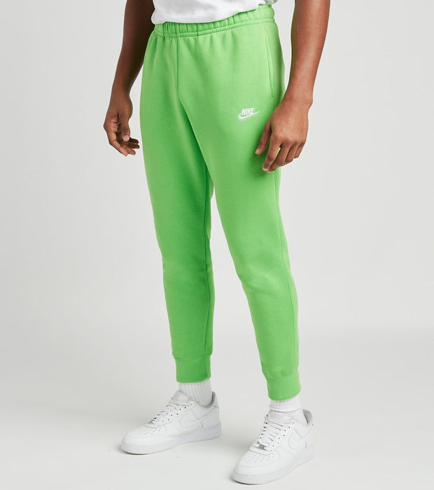green nike sweatpants