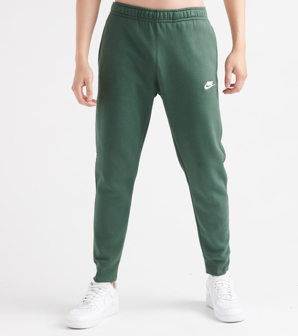 green nike jogging pants