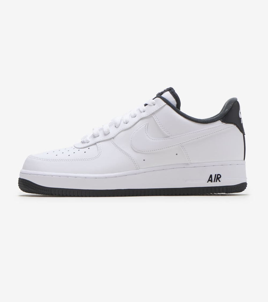 air force 1 black and white 07