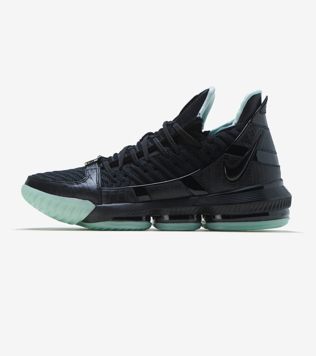 nike men black lebron xvi