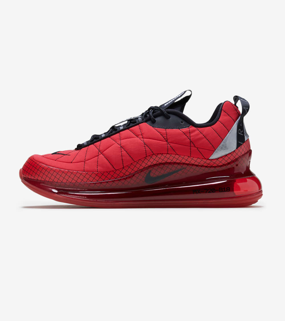 Nike Air Max 720 Shoes in Red/Black 