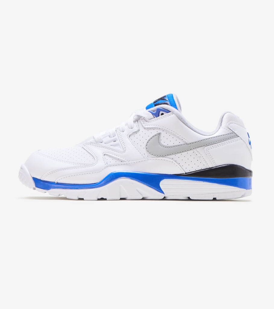 nike cross trainer low