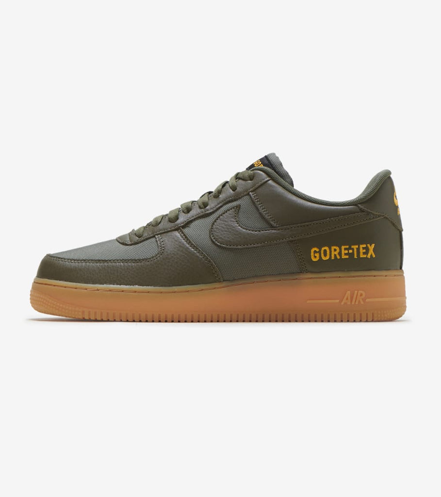 Nike Air Force 1 \