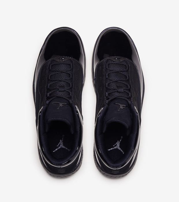 jordan max aura 2 black