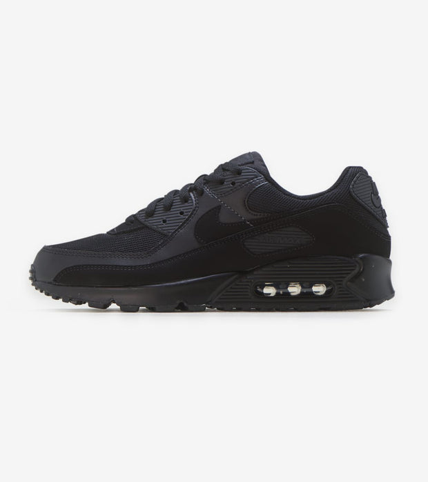 triple black nike air max