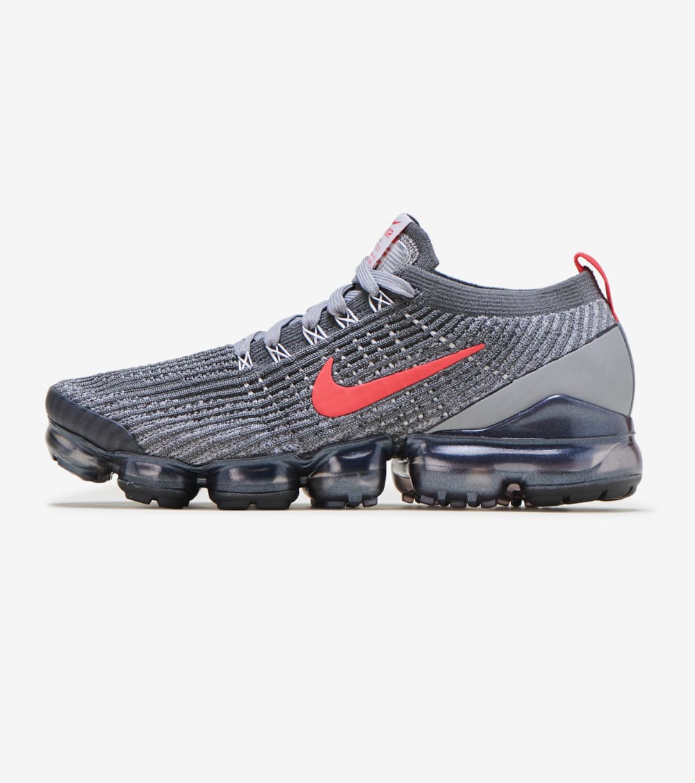 vapormax flyknit size 9