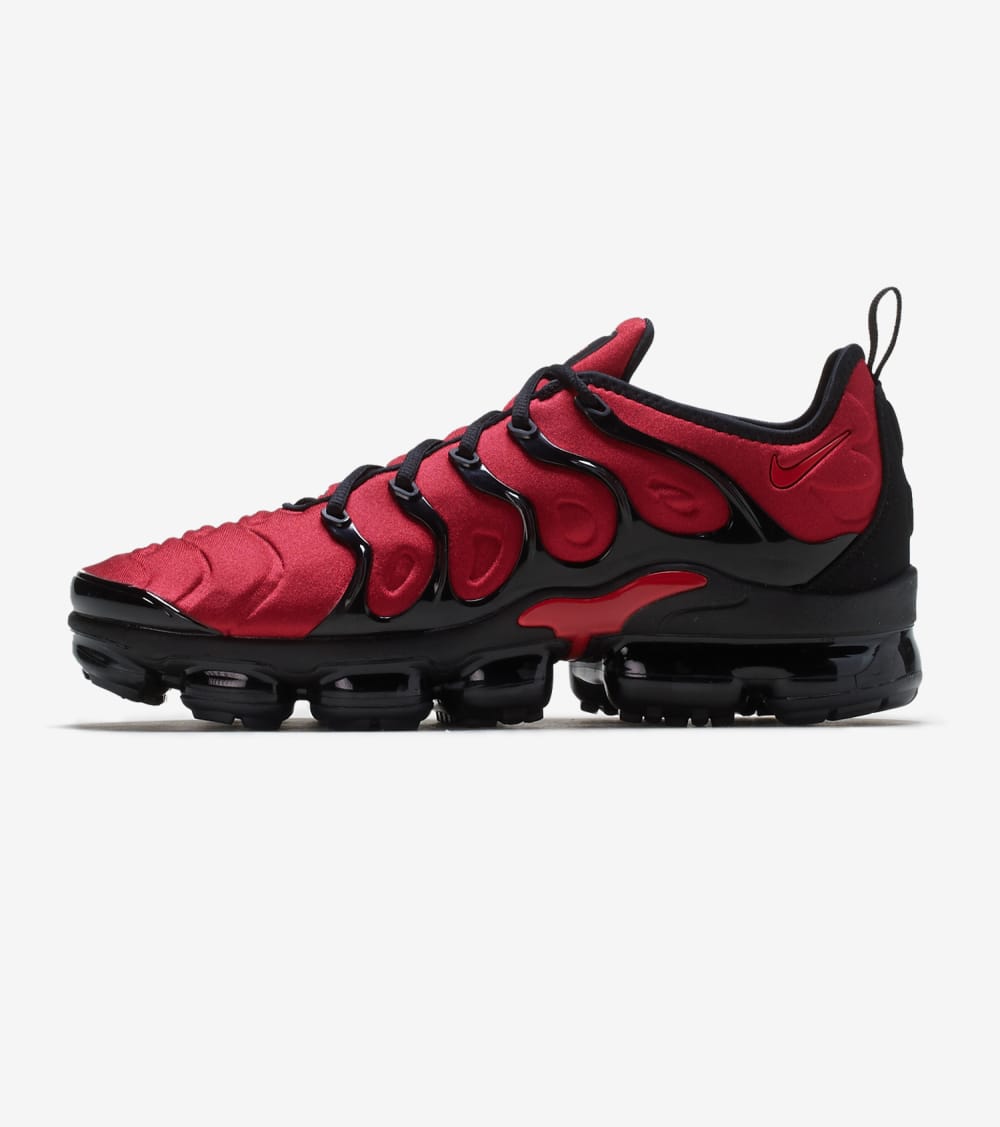 Nike Vapormax Plus Shoes in Red Size 11 