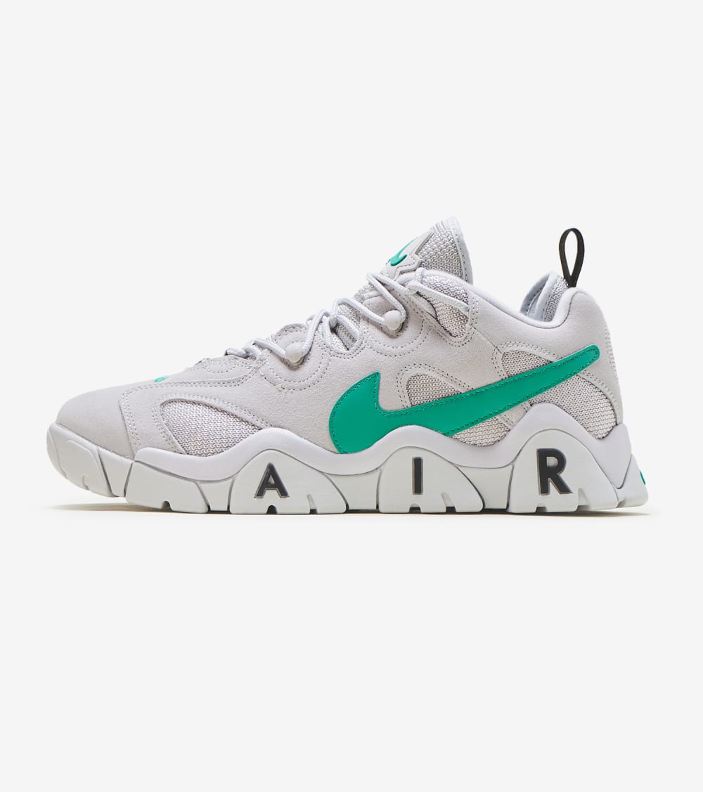 nike air barrage amazon