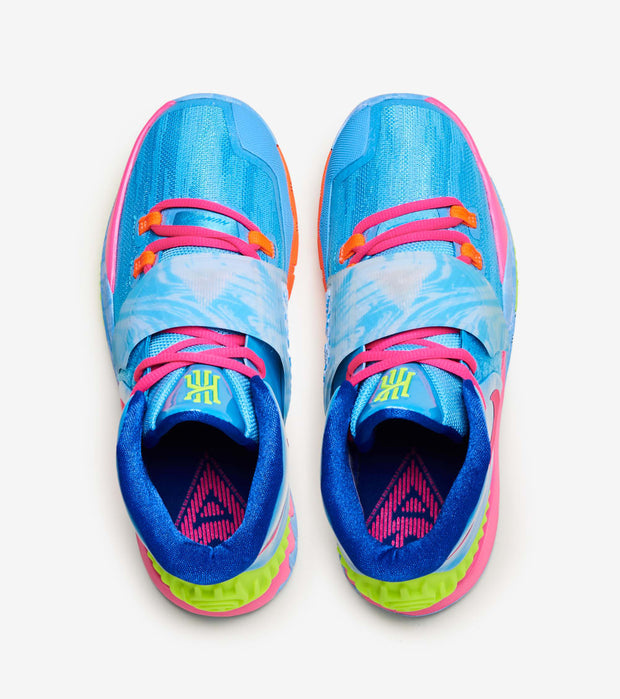 kyrie pool shoes
