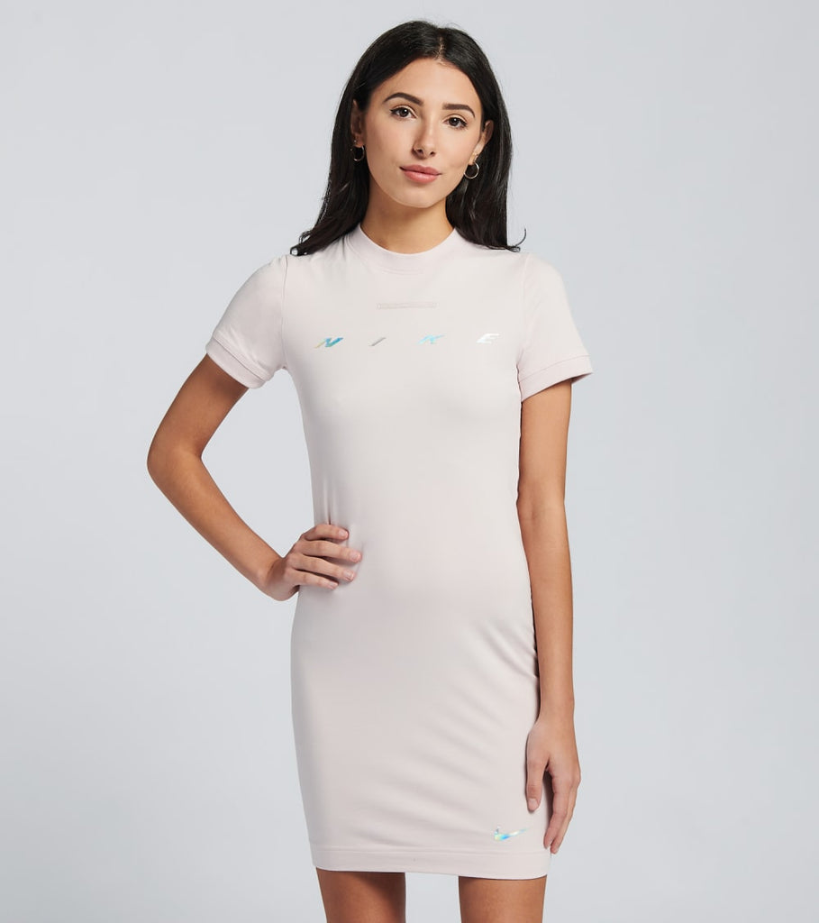 nike iridescent essential short sleeve dress