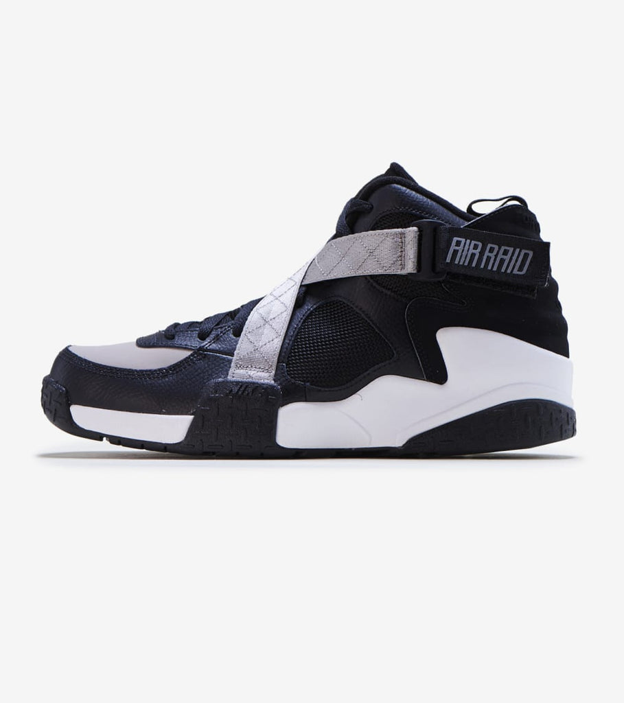 nike air raid black