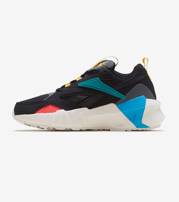 finish line reebok aztrek