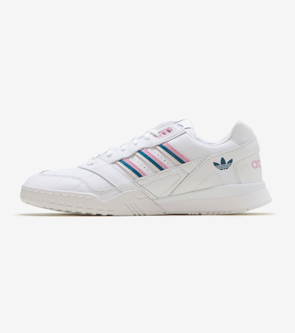 adidas la trainer size 9.5