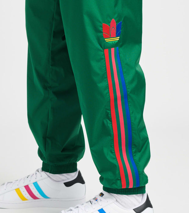 adidas trefoil pants green