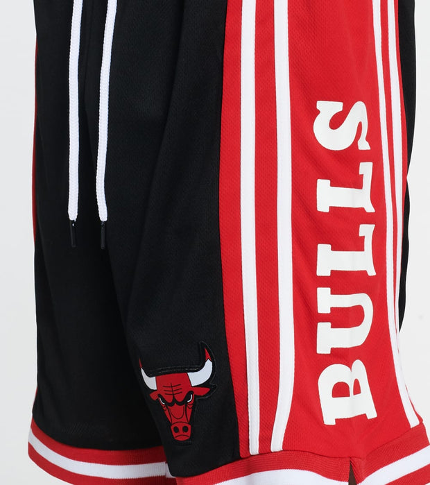 Unk  Chicago Bulls Mesh Shorts  Black - GSMC710S-BLK | Jimmy Jazz