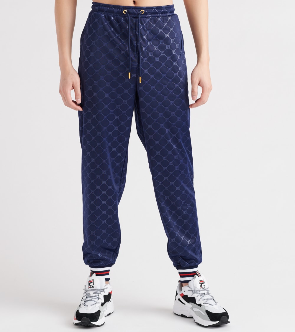 nike sweatpants clearance