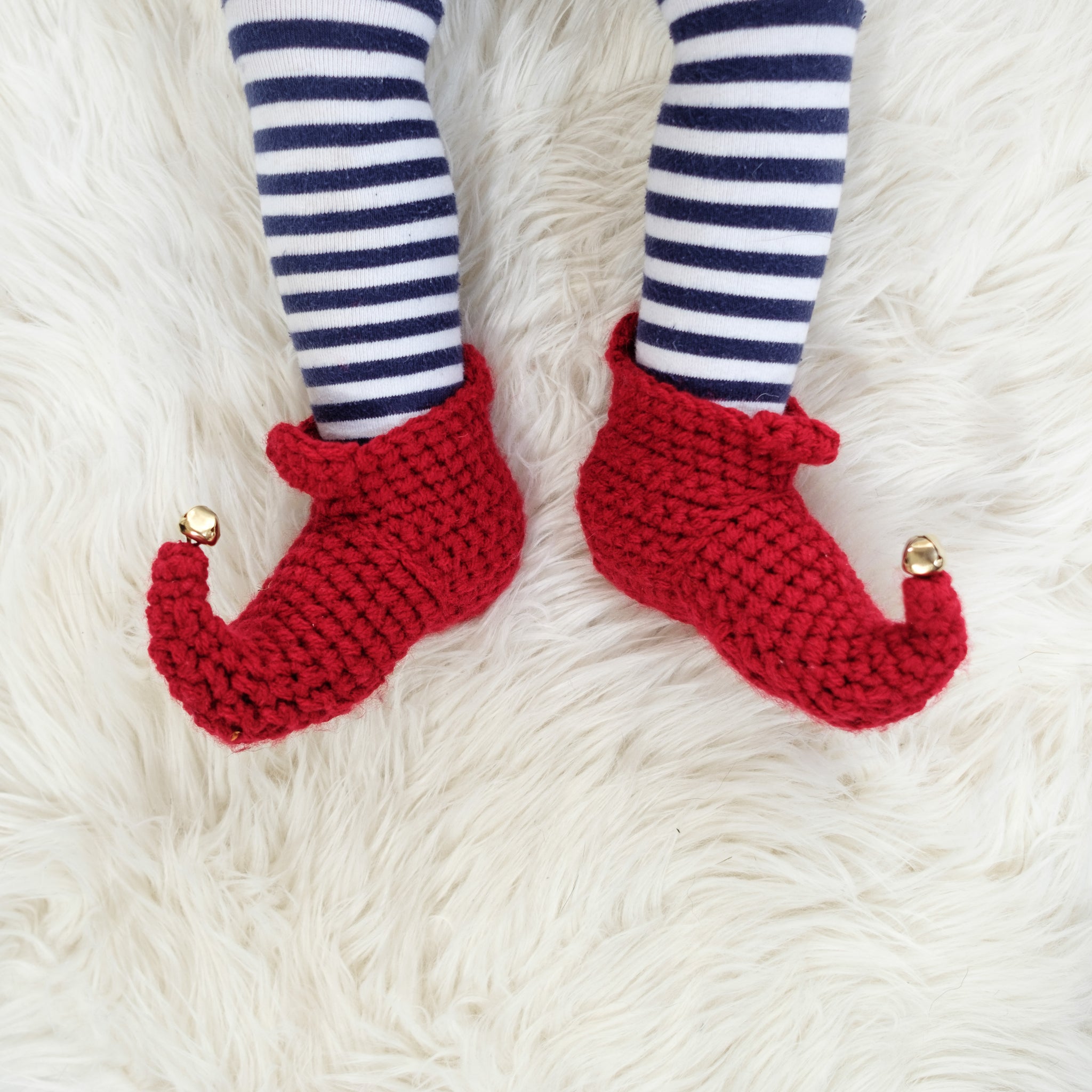 baby elf booties knitting pattern
