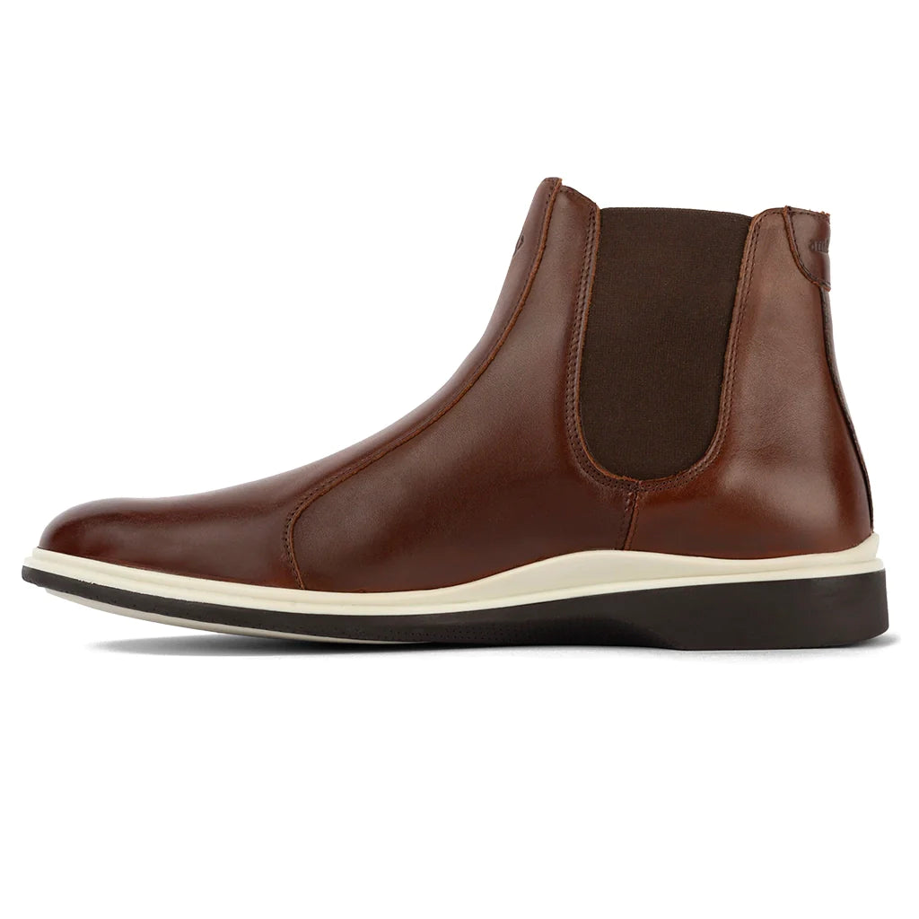 Men's leather chelsea boots in coffee color
