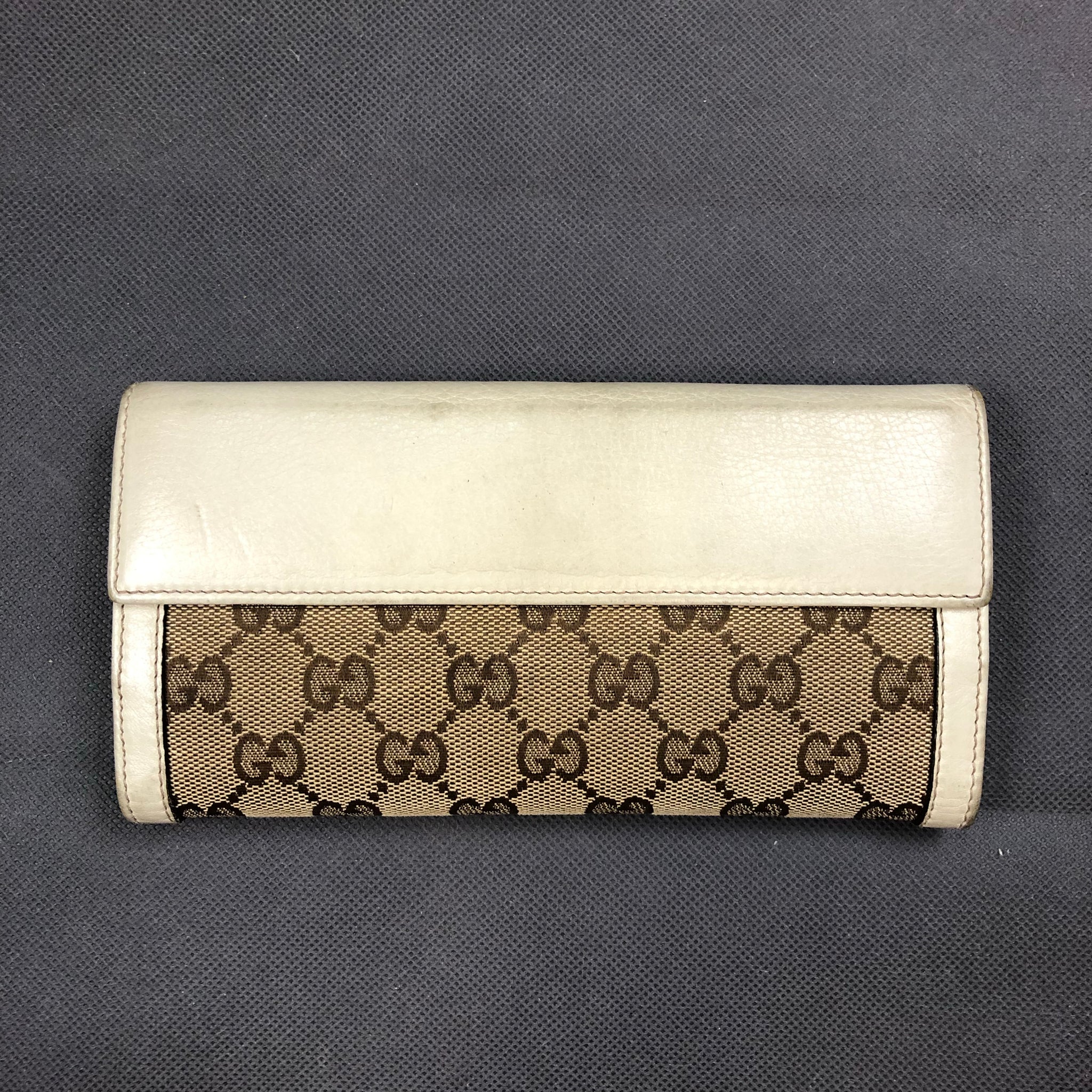 gucci gg monogram wallet