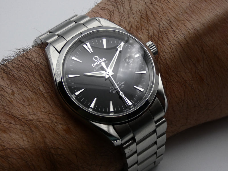 Reserved Omega Seamaster Aqua Terra 39mm automatic / serviced . –  R&KO Watches