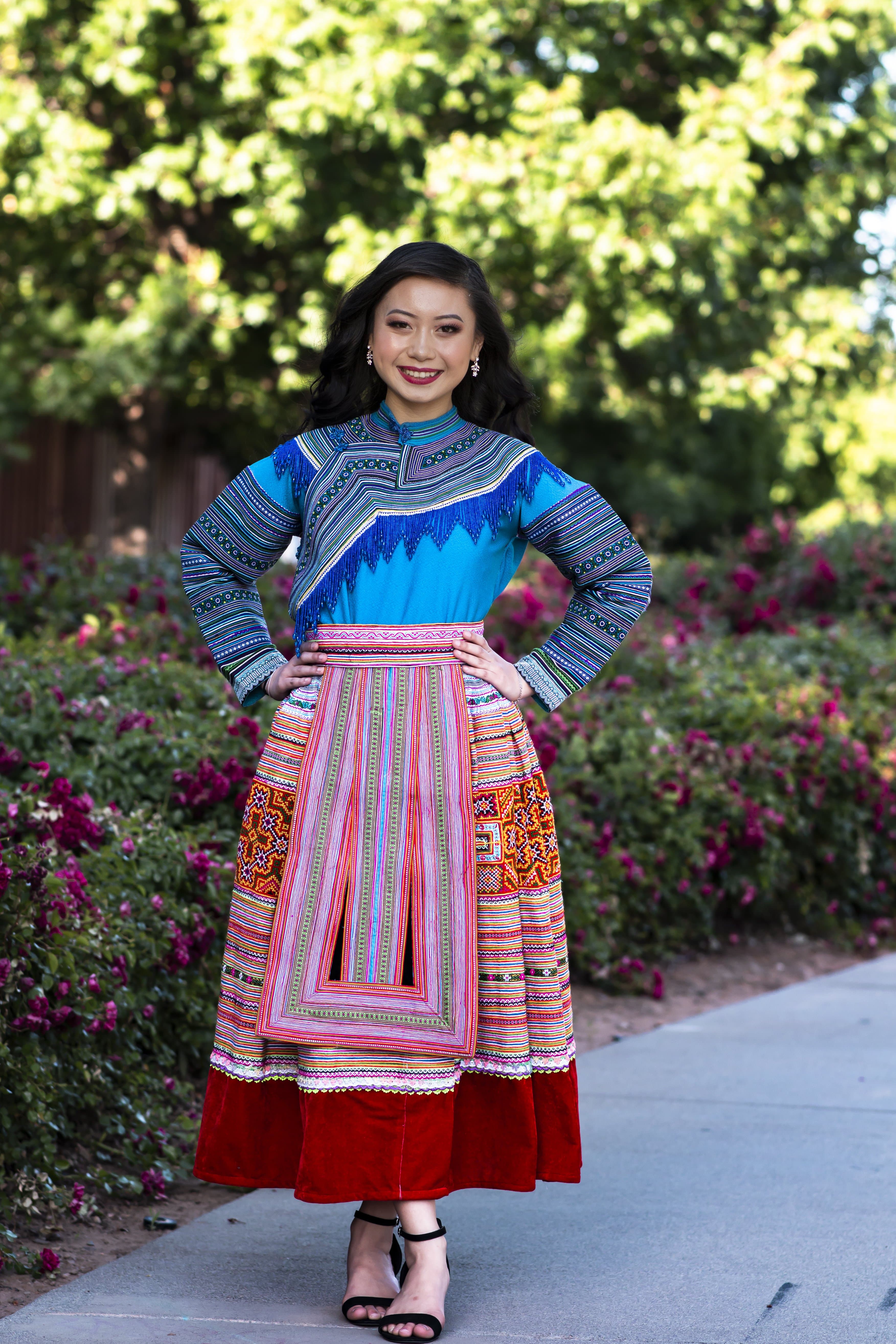 Hmong Traditional Vietnamese – ZamHmong LLC