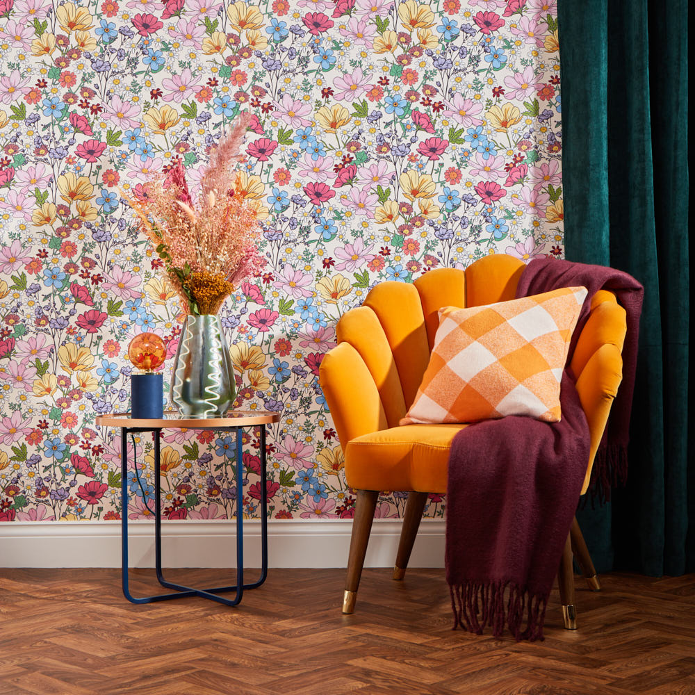 She's a Wildflower Wallpaper in Brights - Oh So Daisy X Lust Home