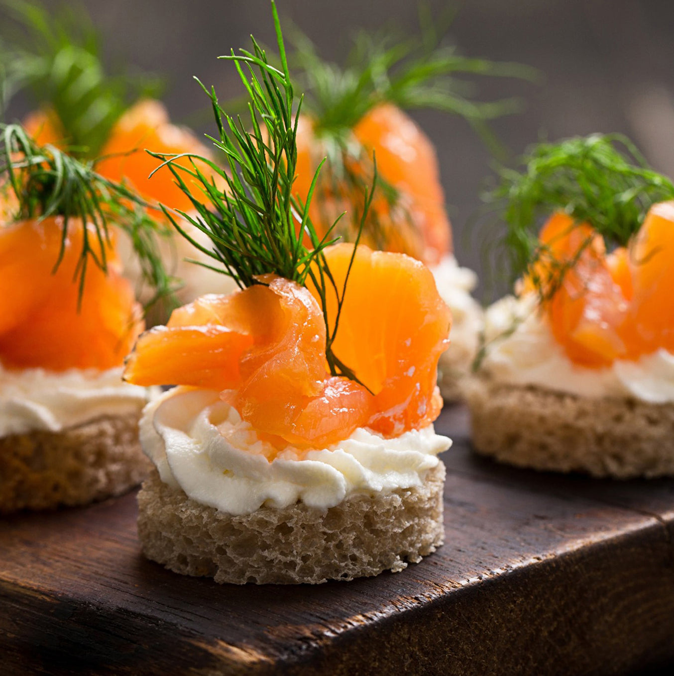  Canapé al salmone