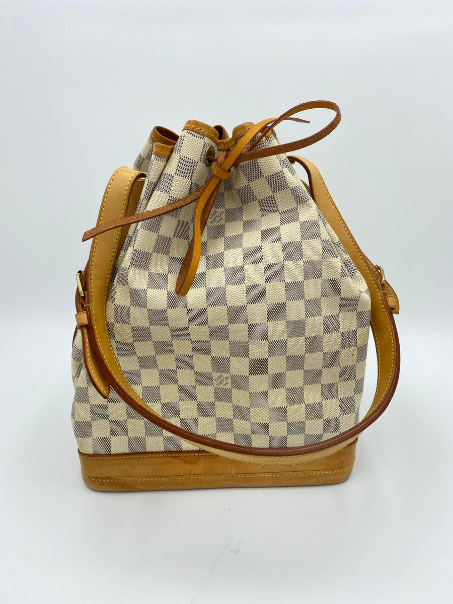Louis Vuitton Noe Large azur bucket bag – Erin&#39;s Online Wardrobe