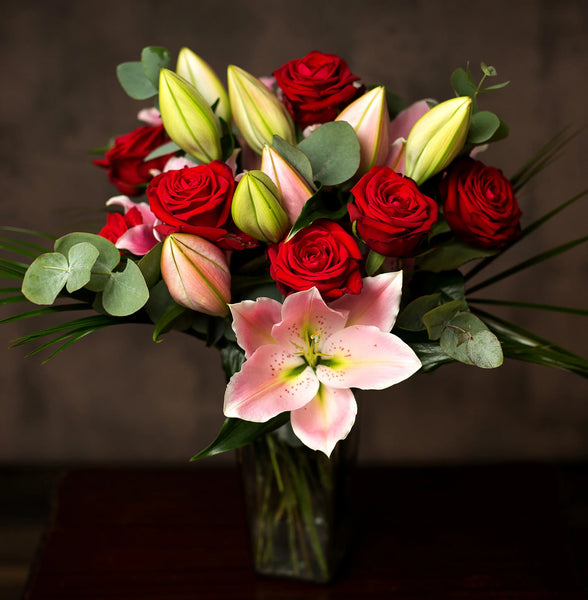 Valentines Flowers in Ireland, Dublin at sophycrownflowers.ie