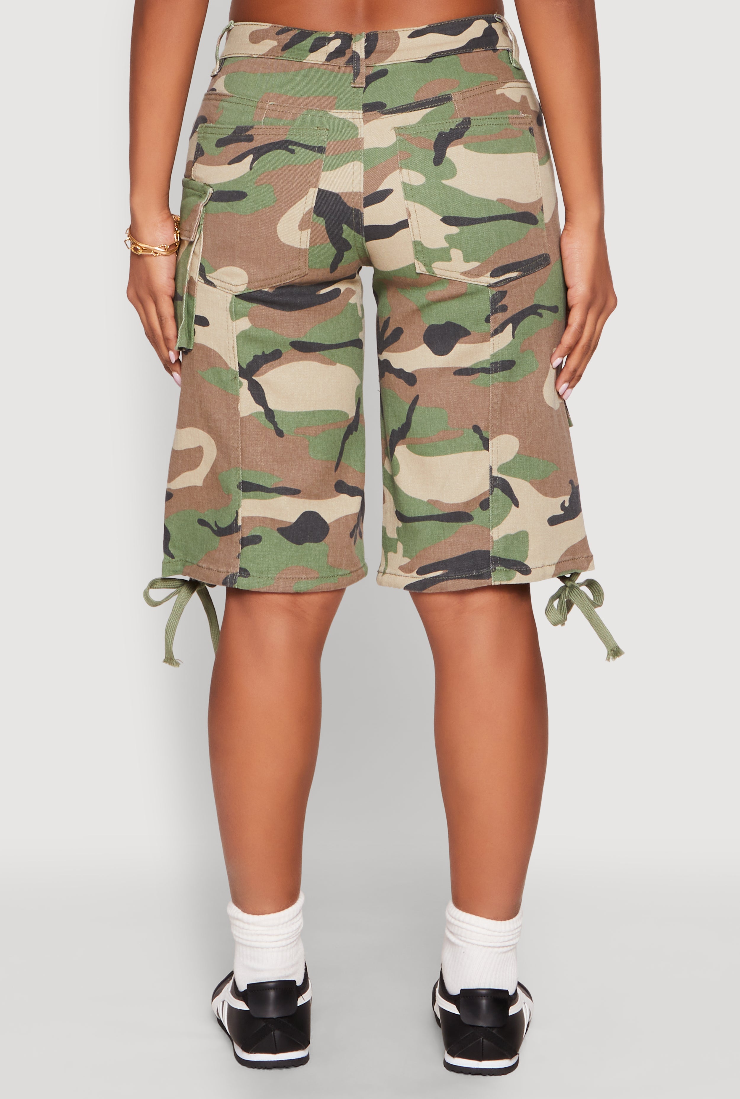 Womens Almost Famous Denim Camo Cargo Shorts, Green, Size 7