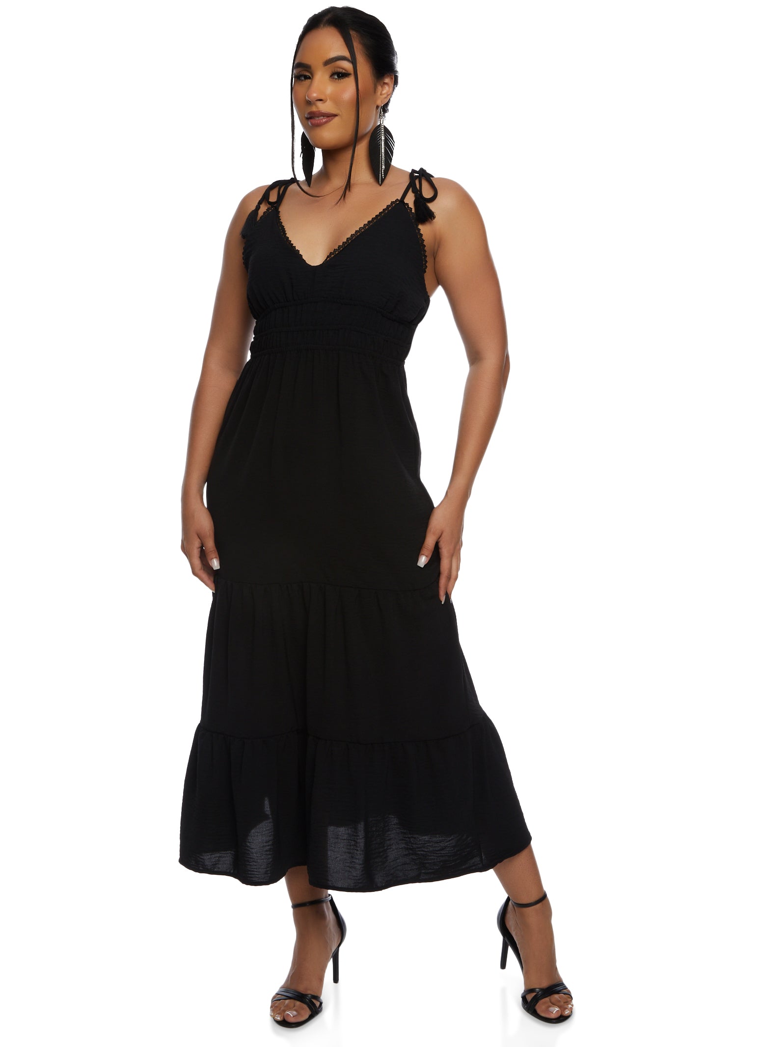 Womens Almost Famous Crochet Trim Tiered Maxi Dress, Black, Size S