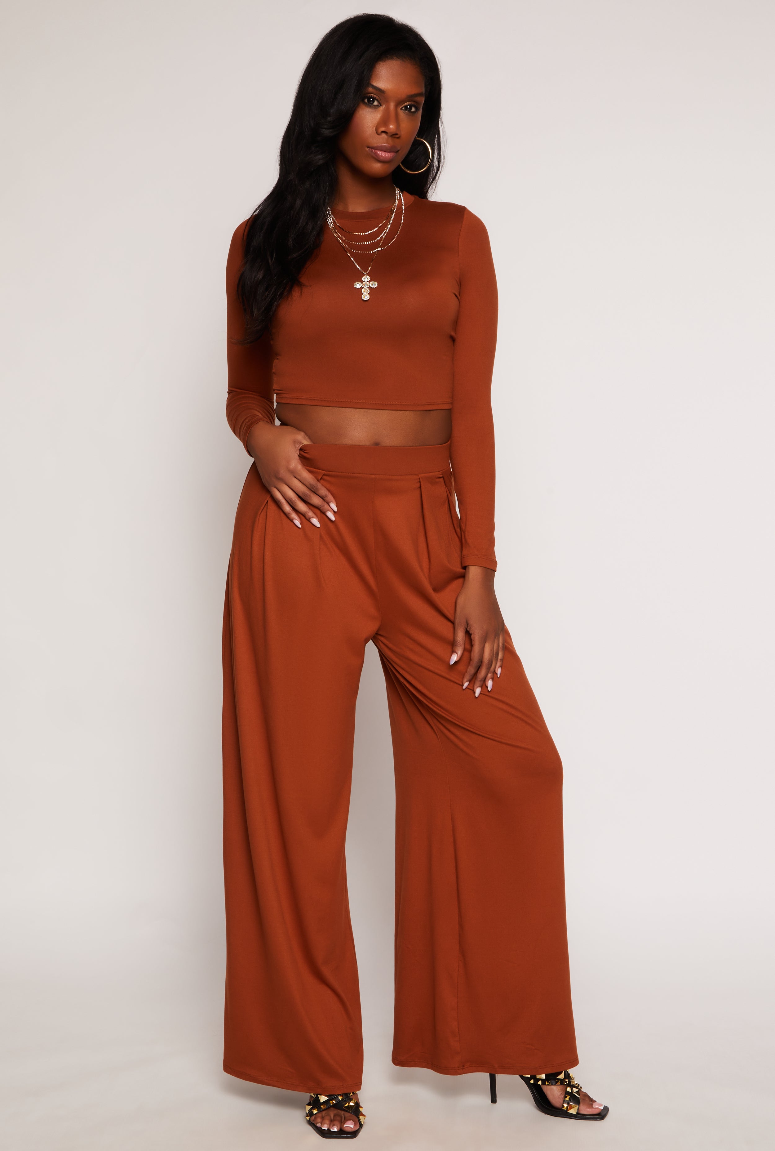 Womens Soft Knit Long Sleeve Crop Top, Brown, Size S