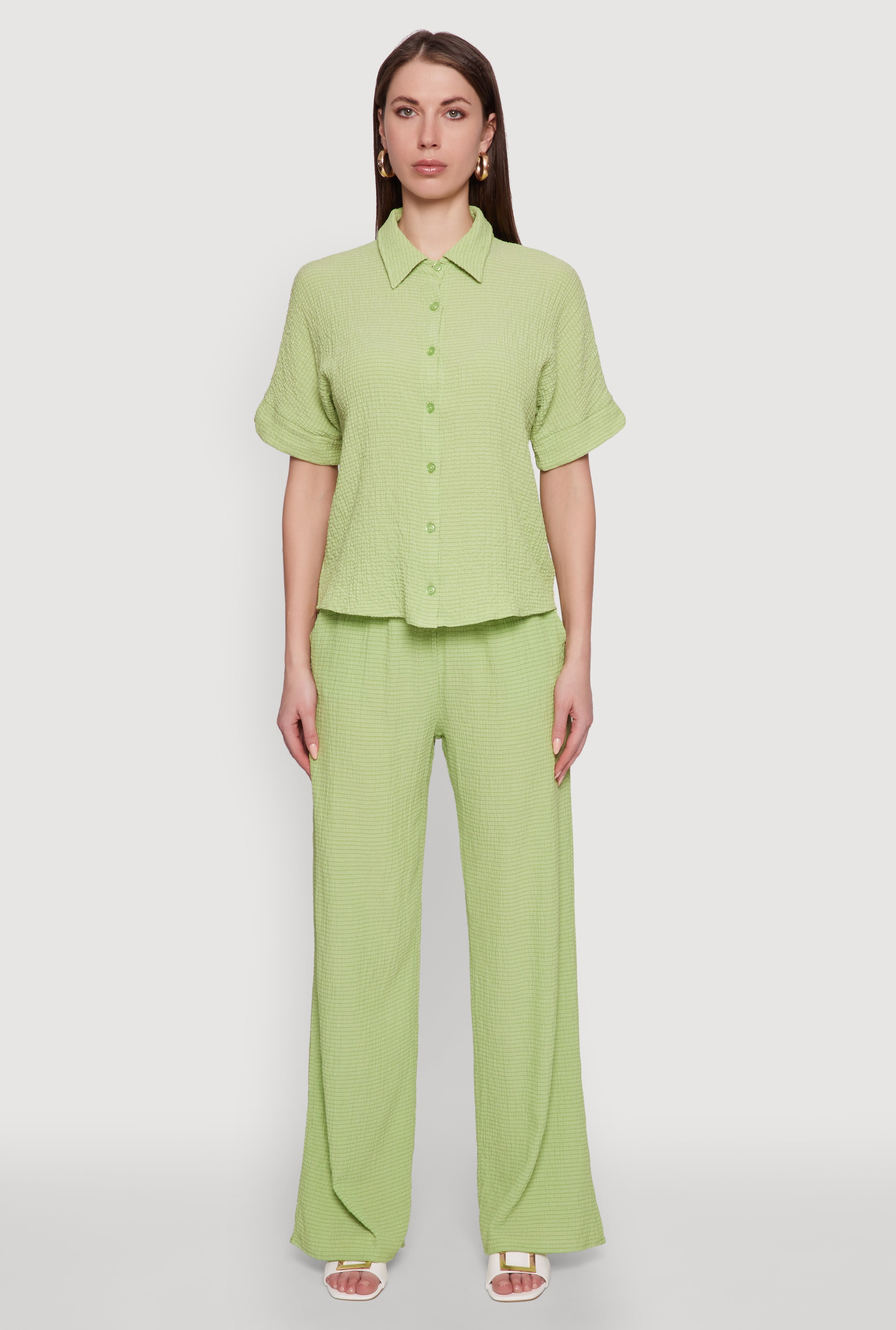 Womens Seersucker Striped Button Front Shirt with Classic Fit, L