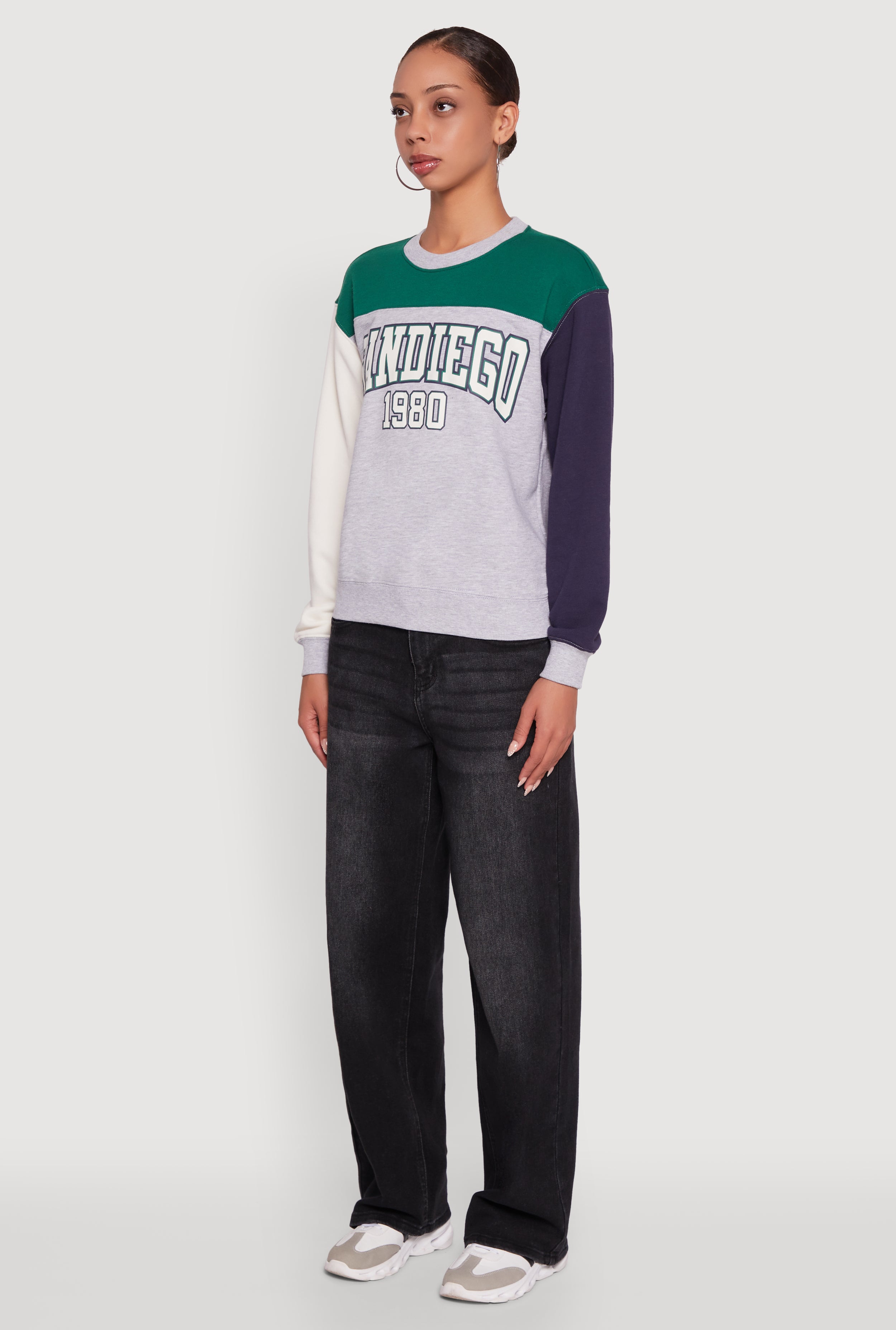 Womens Madden Girl Color Blocked Graphic Crew Neck Sweatshirt, Multi,