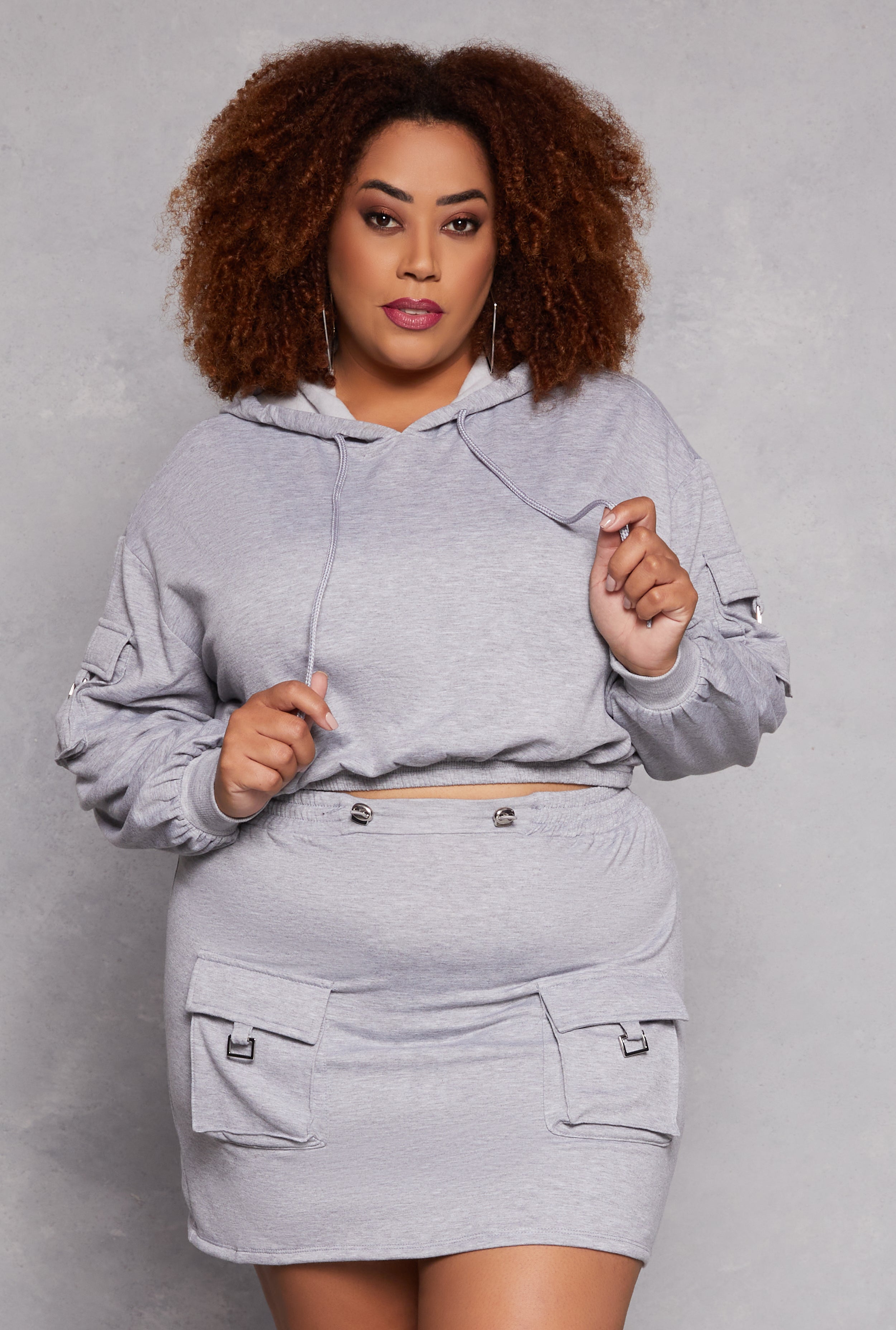 Womens Plus Size Almost Famous Cargo Pocket Sleeve Cropped Hoodie, Grey, Size 2X