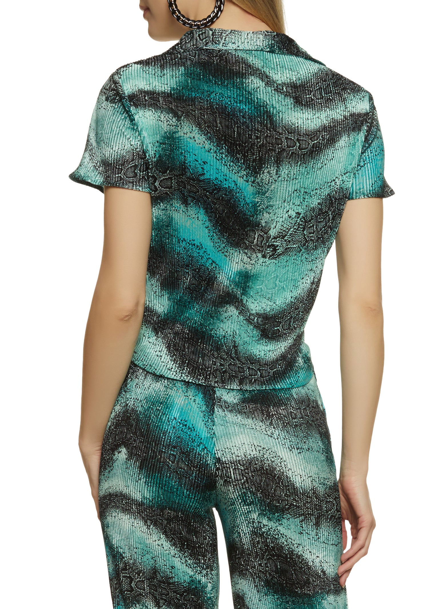 Womens Printed Plisse Tie Front Shirt,