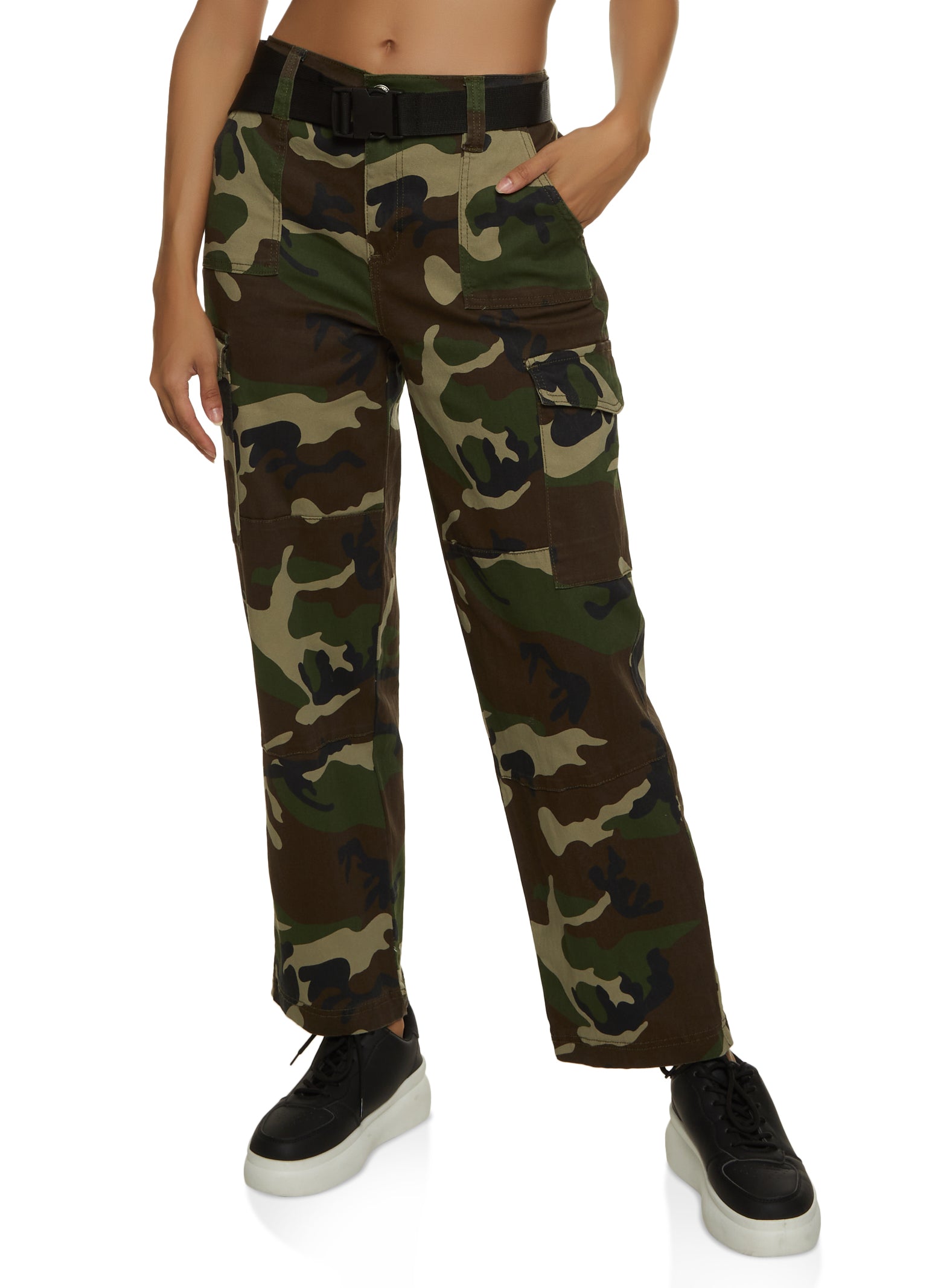 Womens Camo Belted Cargo Pants, Green, Size M