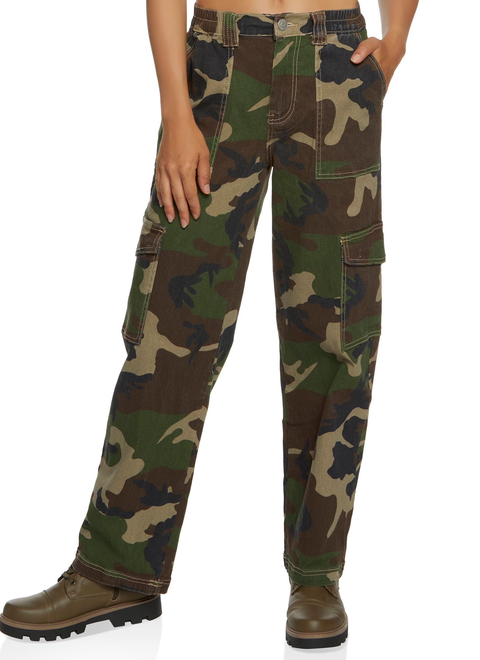 Womens Camo Cargo Pants, Green, Size L