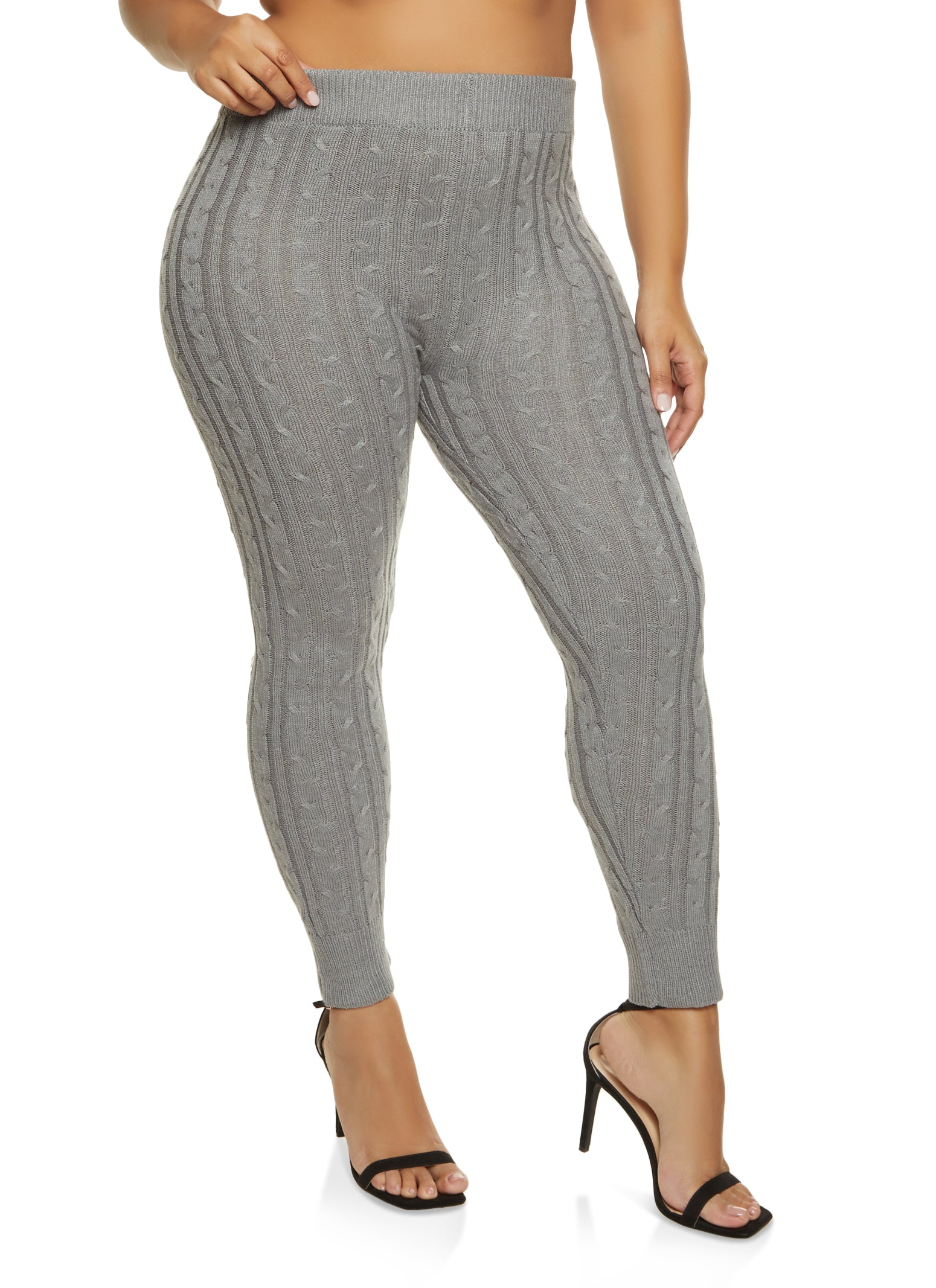 Plus Size Cable Knit Leggings