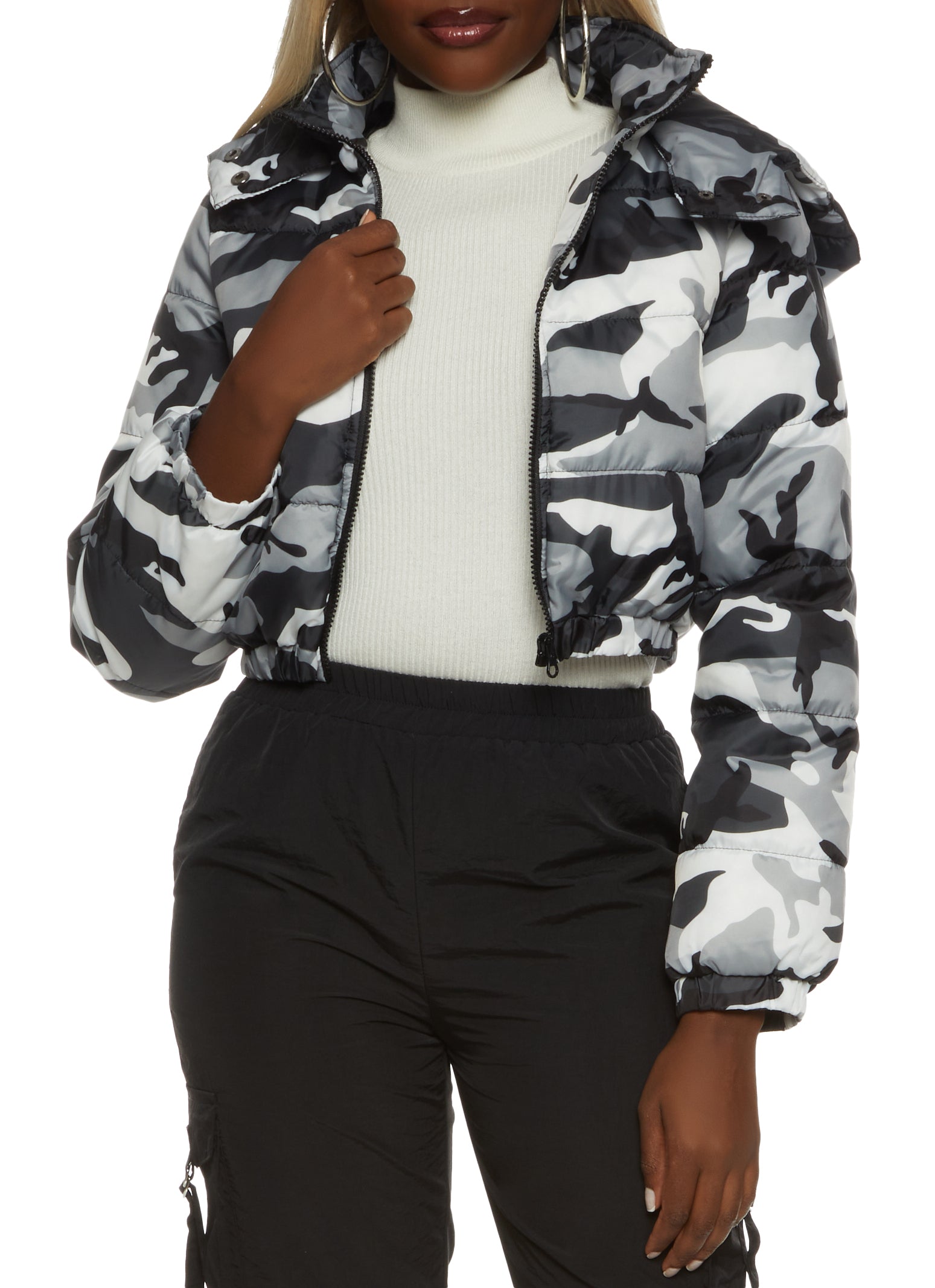 Womens Camo Cropped Puffer Jacket, Grey, Size M
