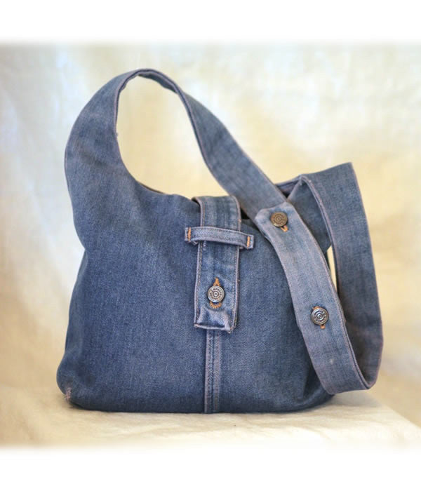 Old Jeans Purse Pattern by All Dunn Designs