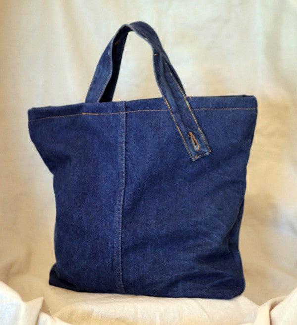 Tote N' Jeans – All Dunn Designs