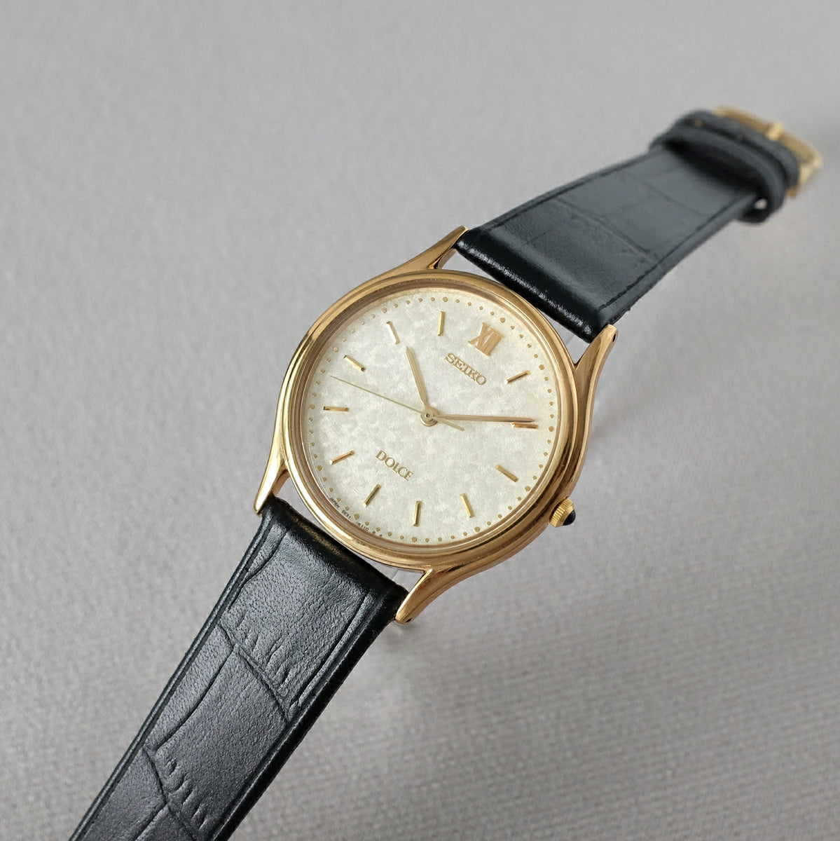 Seiko Dolce 5E31-6070 from 1981 – Paleh