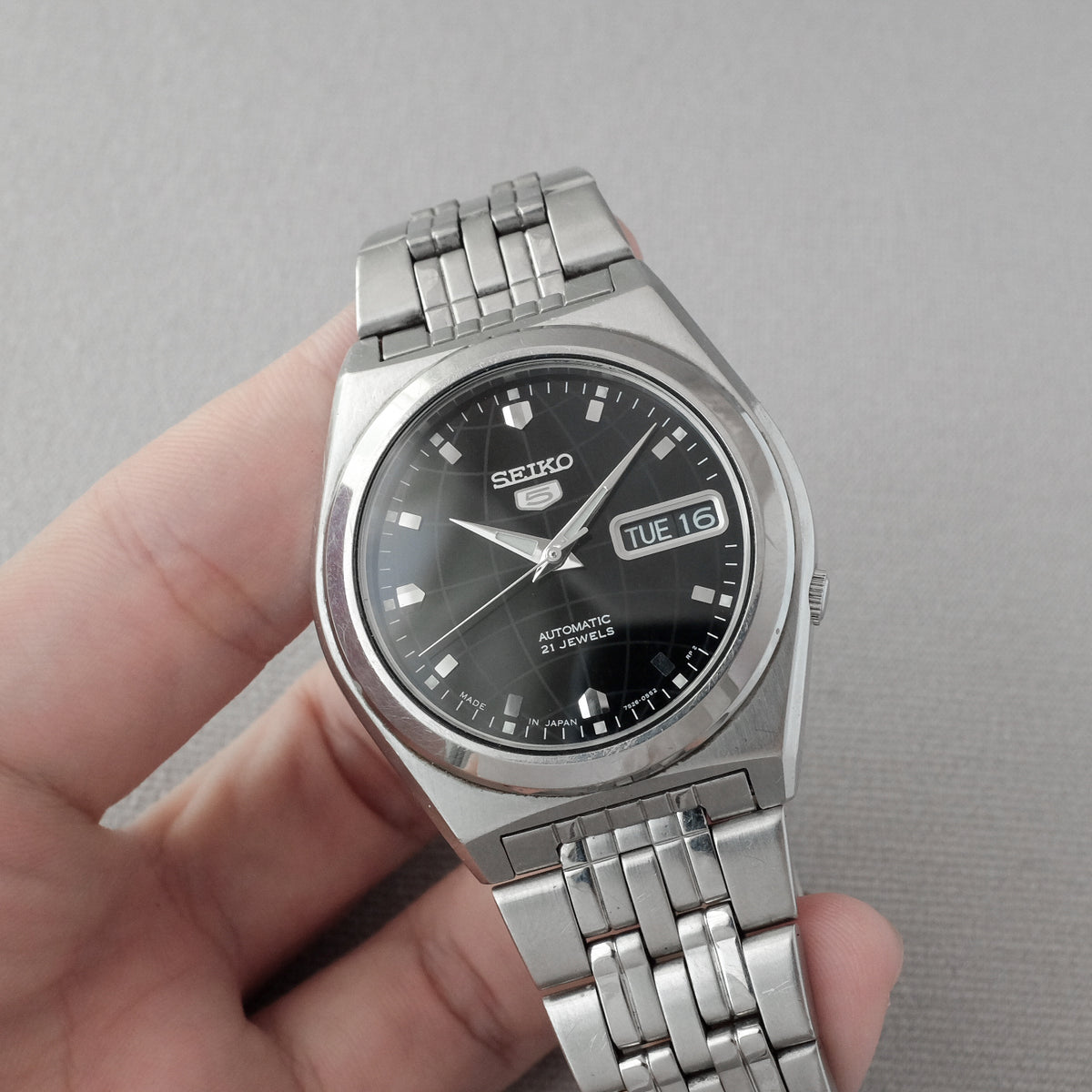 Seiko 5 SNK639J1 from 2005 – Paleh